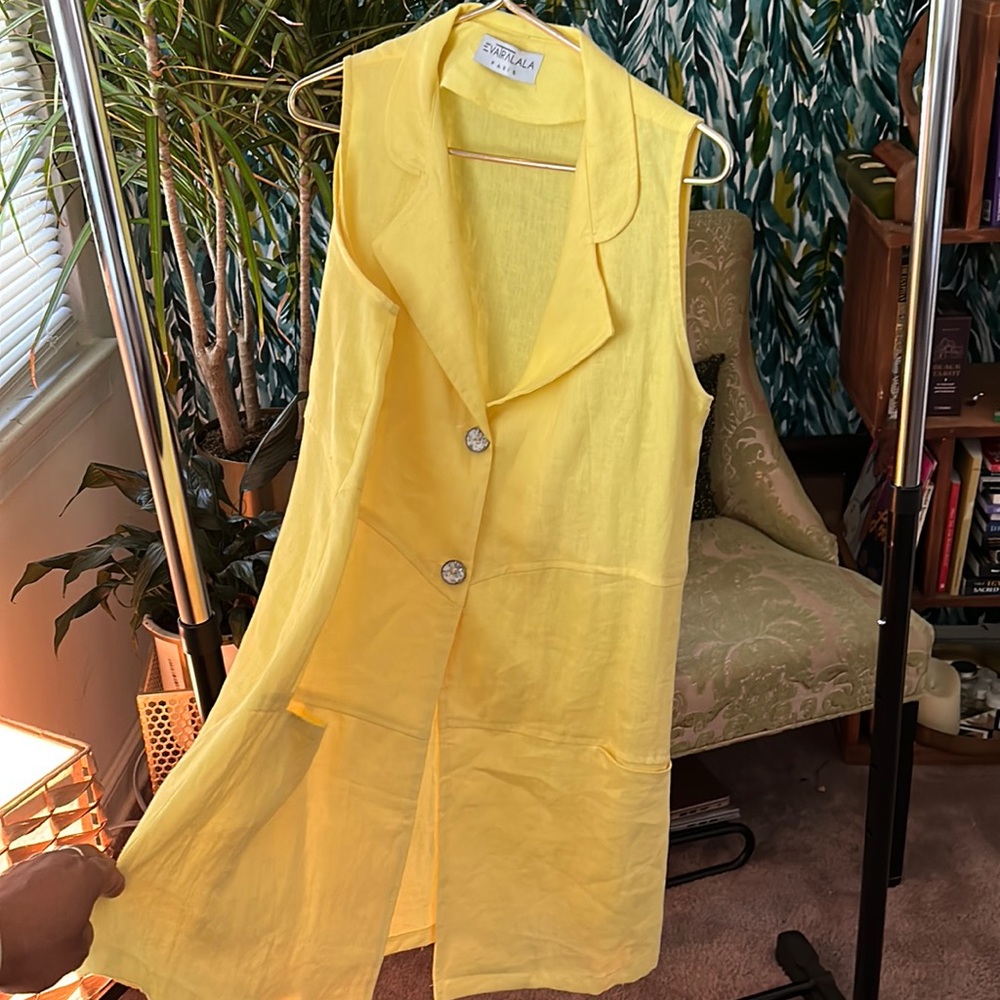 Vintage bright linen mini dress or vest with pockets.